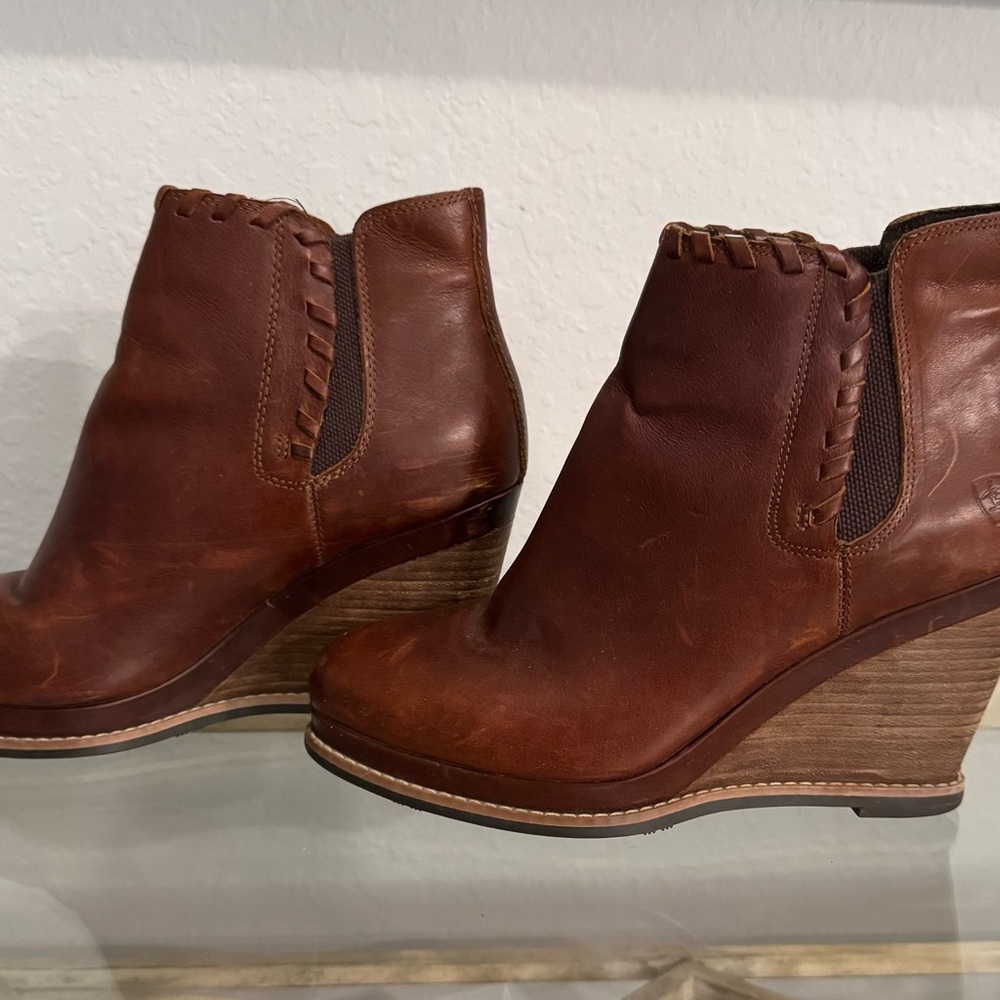 Ariat Brown Leather Wedge Shoes Sz 9